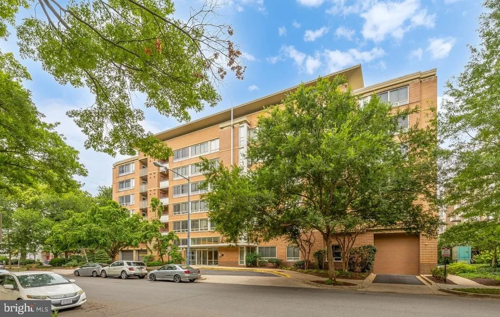 Unit for sale at 350 G STREET SW, WASHINGTON, DC 20024