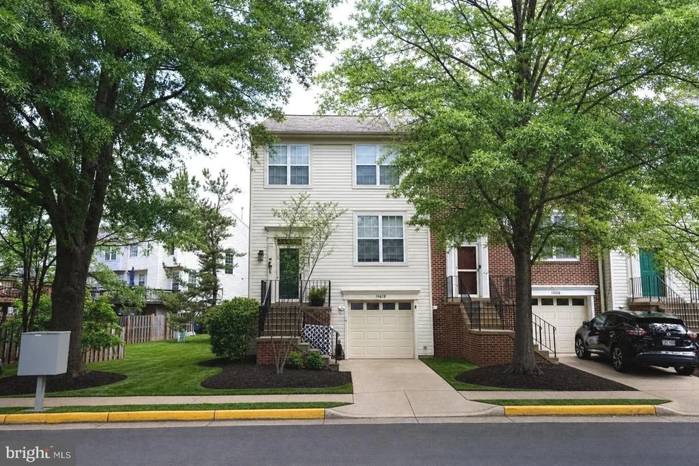 Unit for sale at 14618 STREAM POND DRIVE, CENTREVILLE, VA 20120