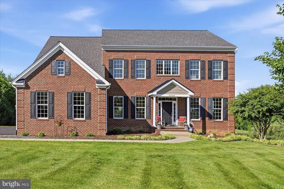 Unit for sale at 38474 TITNORE COURT, HAMILTON, VA 20158