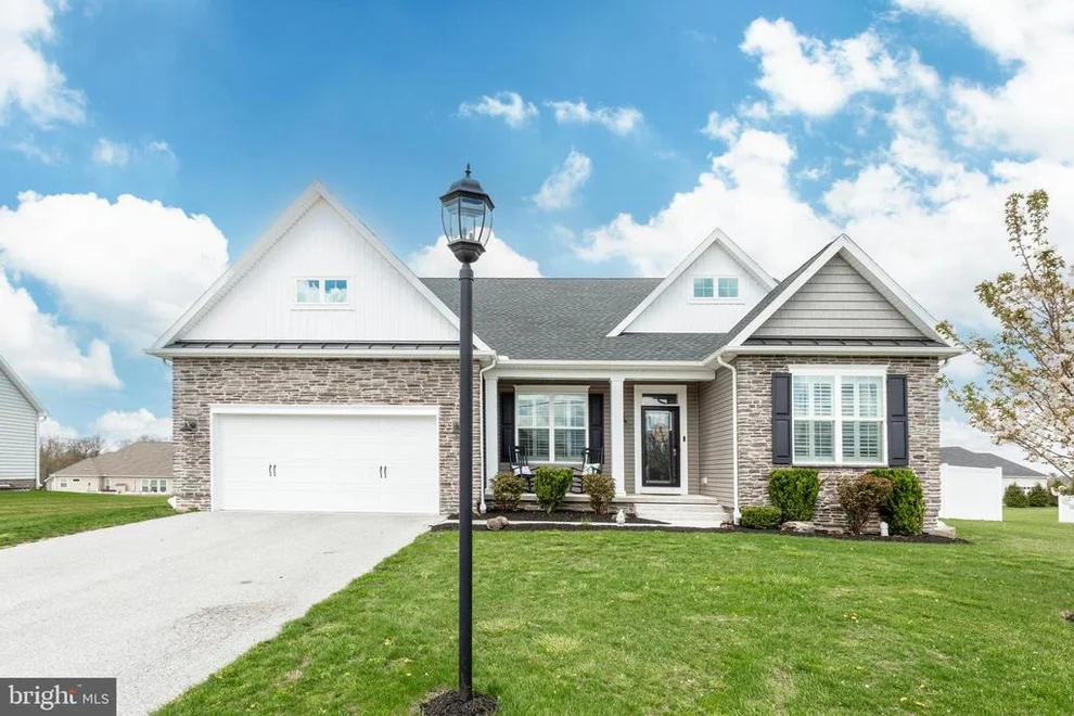 Unit for sale at 975 BECK MILL ROAD, HANOVER, PA 17331