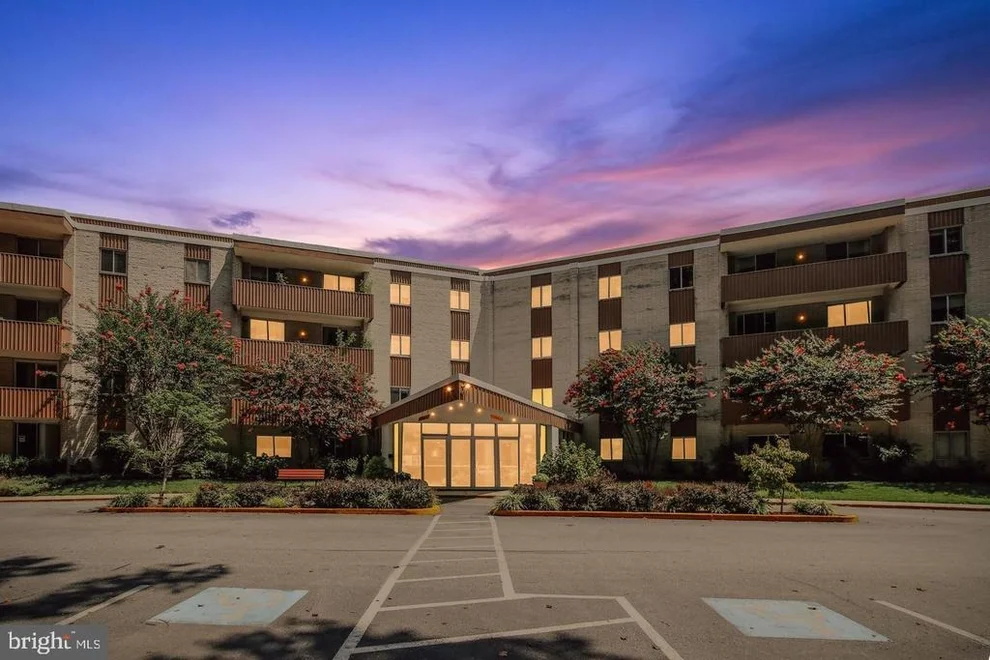 Unit for sale at 7505 DEMOCRACY BOULEVARD, BETHESDA, MD 20817