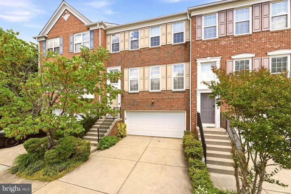 Unit for sale at 4093 OAK VILLAGE LANDING, FAIRFAX, VA 22033