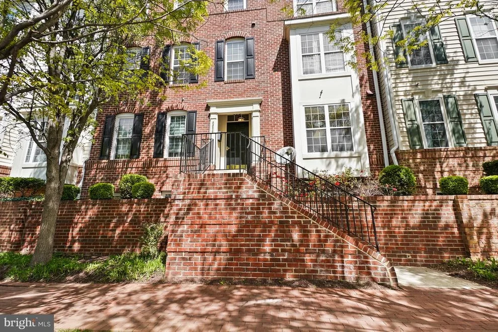 Unit for sale at 8856 ASHGROVE HOUSE LANE, VIENNA, VA 22182