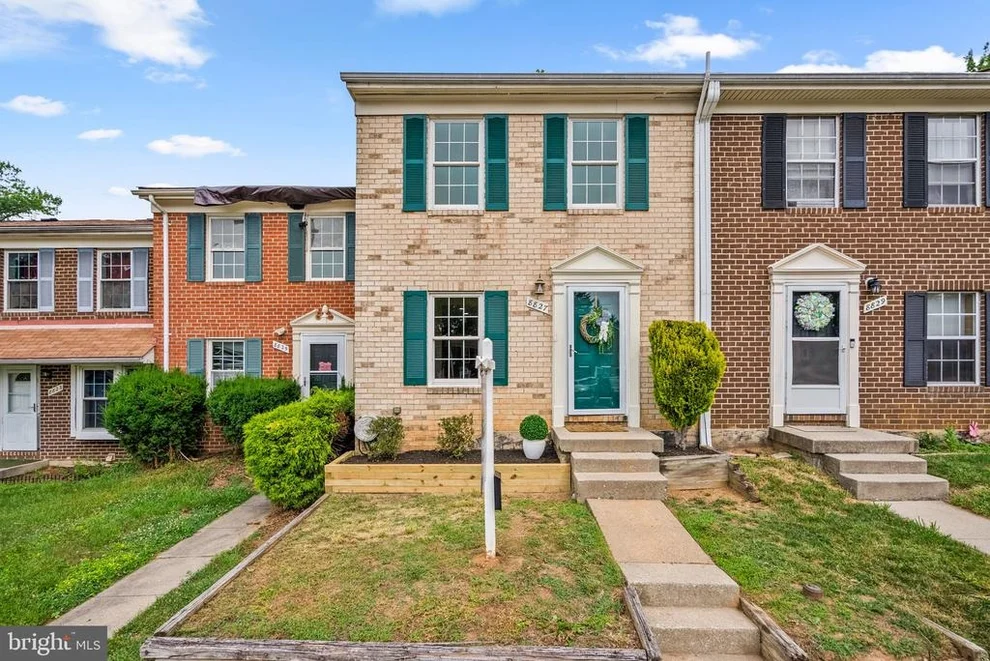 Unit for sale at 8827 HAYSHED LANE, COLUMBIA, MD 21045