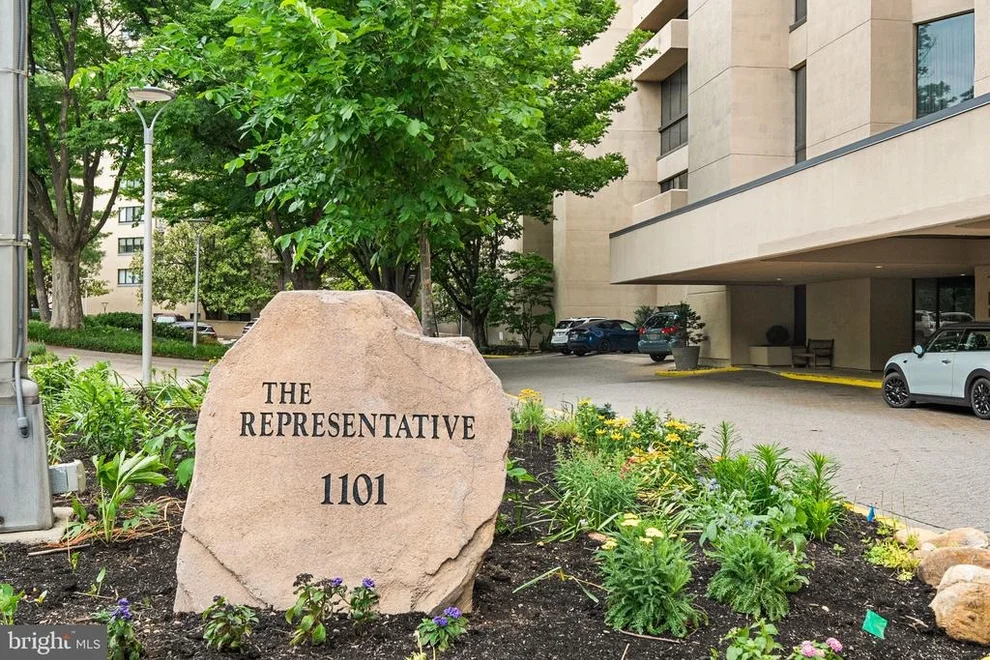 Unit for sale at 1101 S ARLINGTON RIDGE ROAD, ARLINGTON, VA 22202