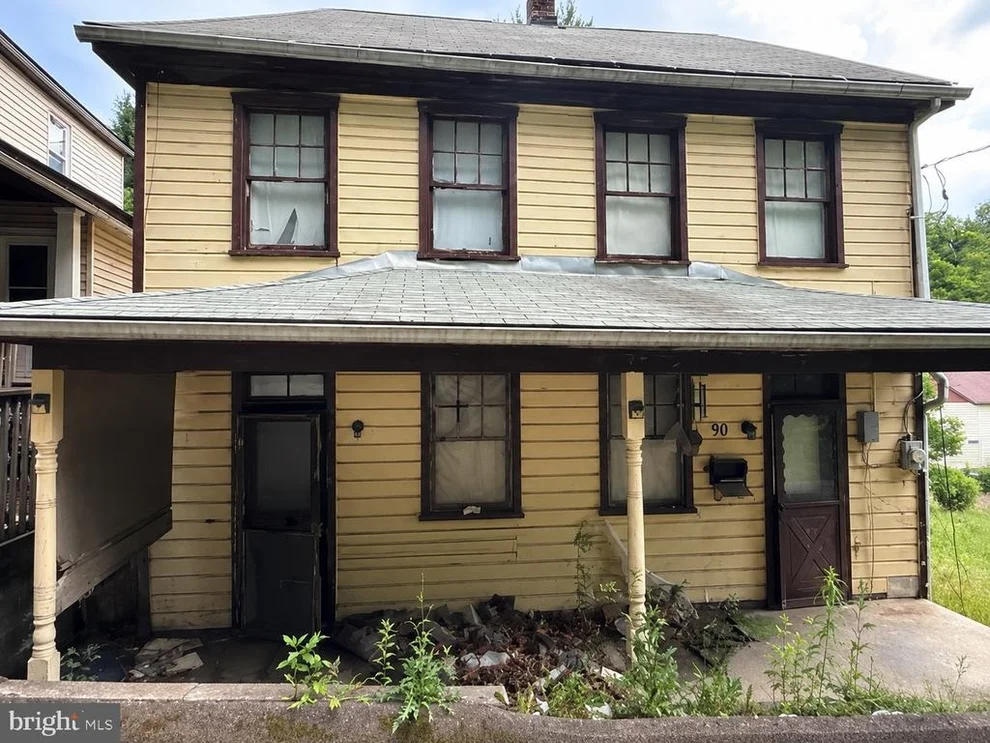 Unit for sale at 90 DOUGLAS AVENUE, LONACONING, MD 21539