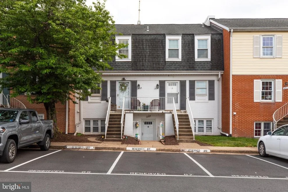 Unit for sale at 14507 SAINT GERMAIN DRIVE, CENTREVILLE, VA 20121