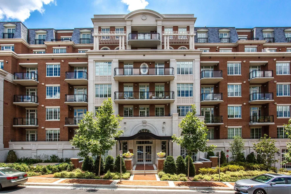 Unit for sale at 6900 FLEETWOOD ROAD, MCLEAN, VA 22101