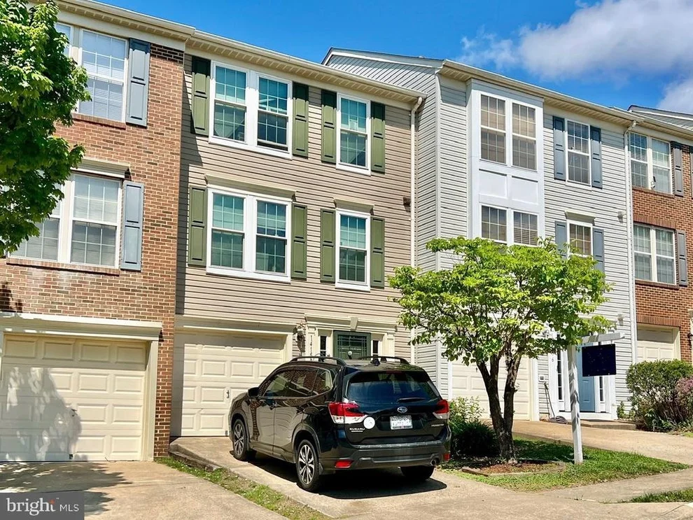Unit for sale at 14158 DARKWOOD CIRCLE, CENTREVILLE, VA 20121