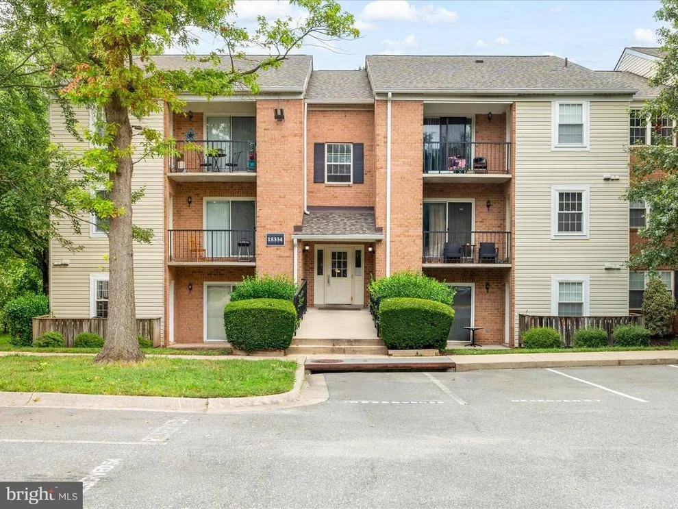 Unit for sale at 18334 STREAMSIDE DRIVE, GAITHERSBURG, MD 20879