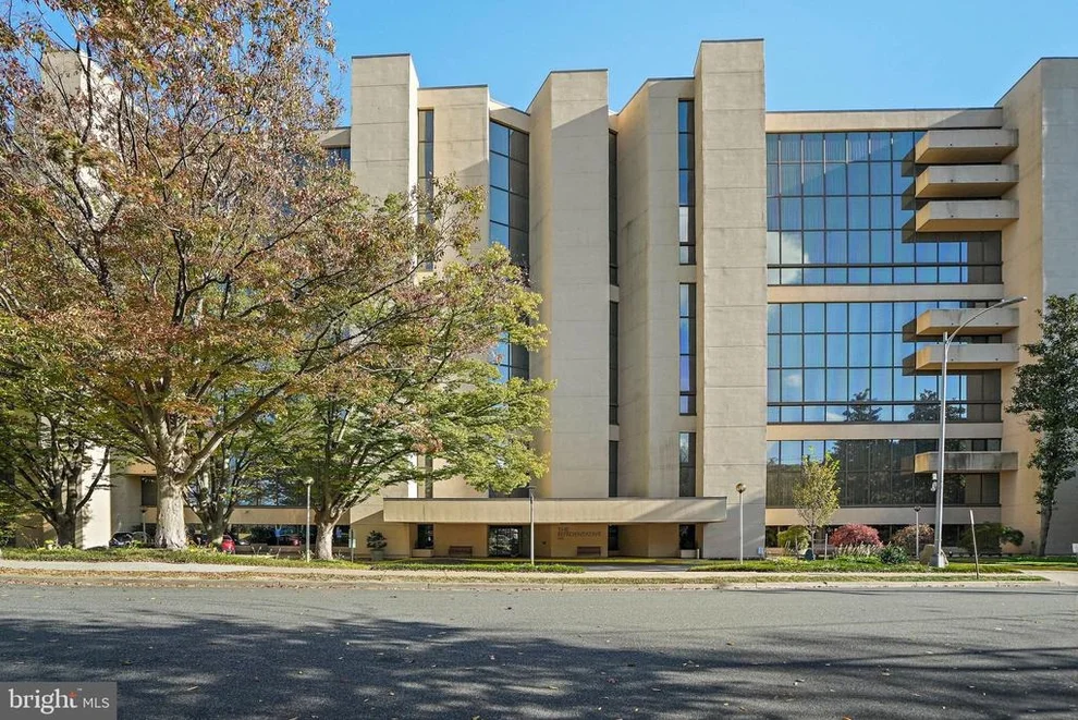 Unit for sale at 1101 S ARLINGTON RIDGE ROAD, ARLINGTON, VA 22202