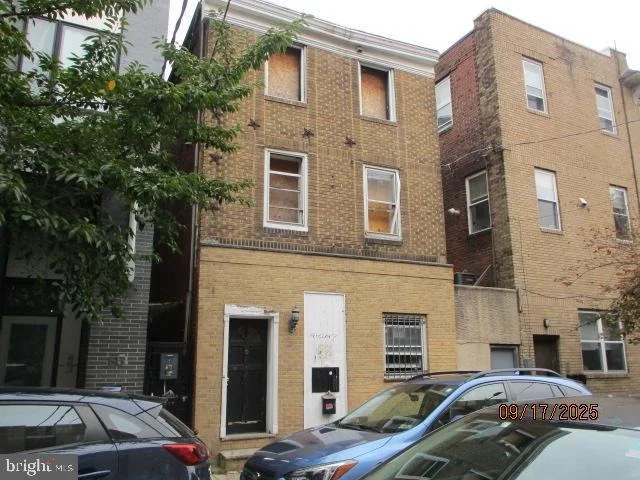 Unit for sale at 617 S 7TH STREET, PHILADELPHIA, PA 19147