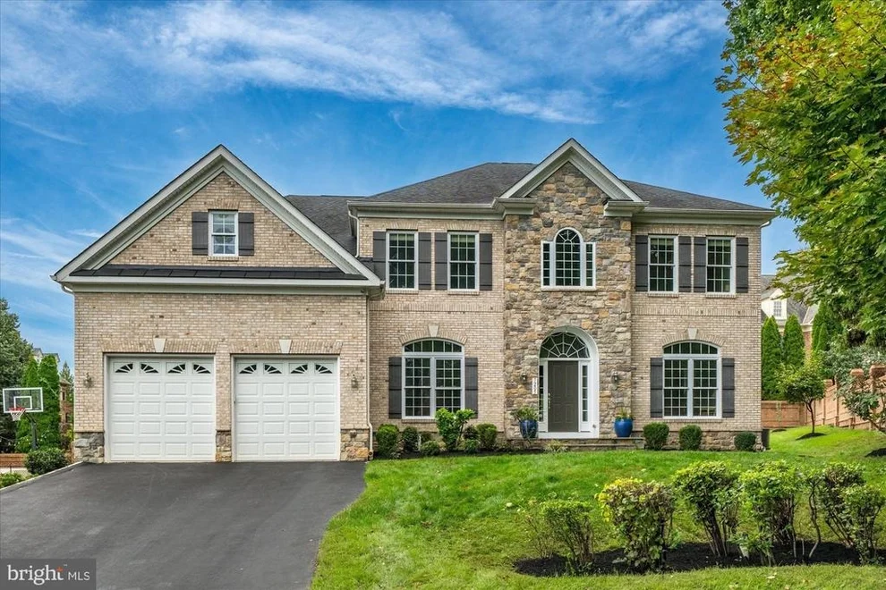 Unit for sale at 7205 ENTERPRISE AVENUE, MCLEAN, VA 22101