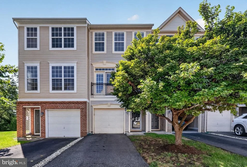 Unit for sale at 15653 JOHN DISKIN CIRCLE, WOODBRIDGE, VA 22191