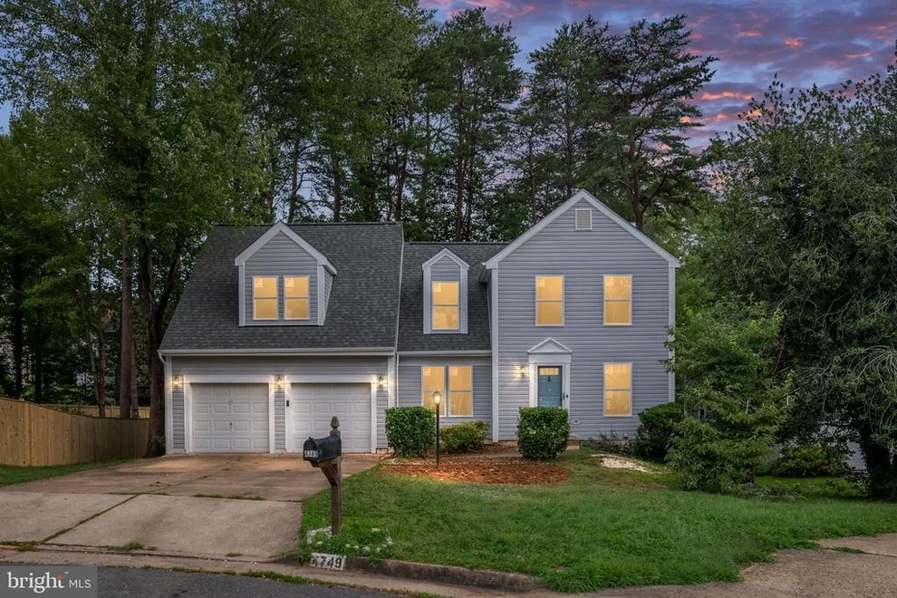 Unit for sale at 4749 SHADOW OAK COURT, DUMFRIES, VA 22025