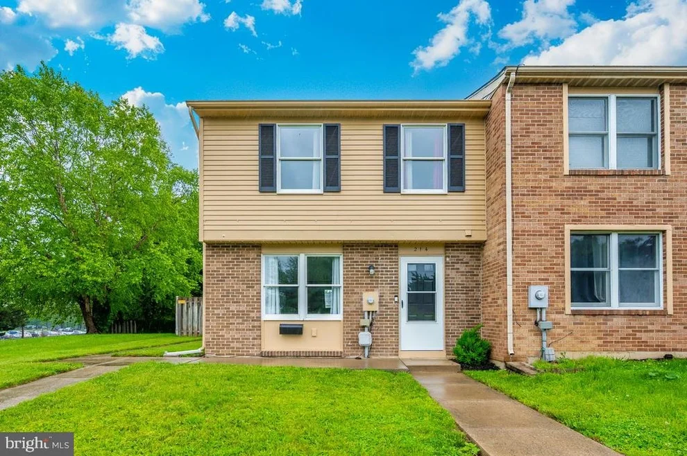 Unit for sale at 214 ASHFIELD COURT, FREDERICK, MD 21702