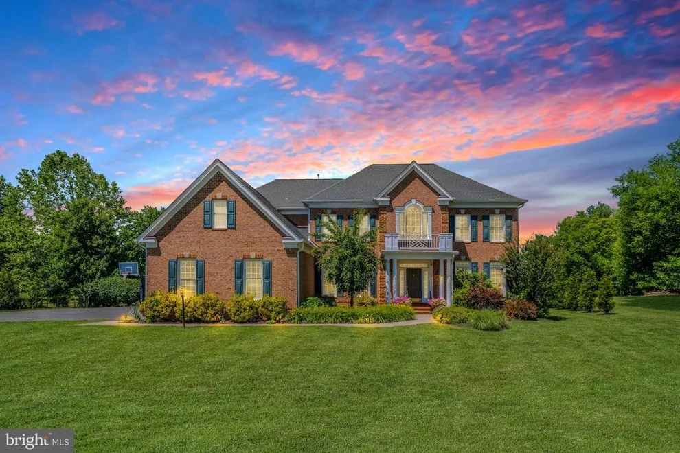 Unit for sale at 16619 CHESTNUT OVERLOOK DRIVE, PURCELLVILLE, VA 20132