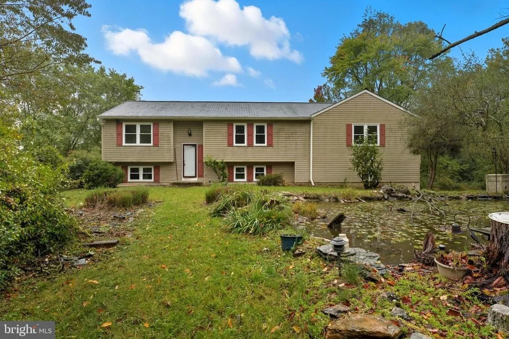 Unit for sale at 17 MAMOPA COURT, REISTERSTOWN, MD 21136