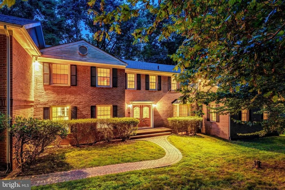 Unit for sale at 11115 STREAMVIEW COURT, GREAT FALLS, VA 22066