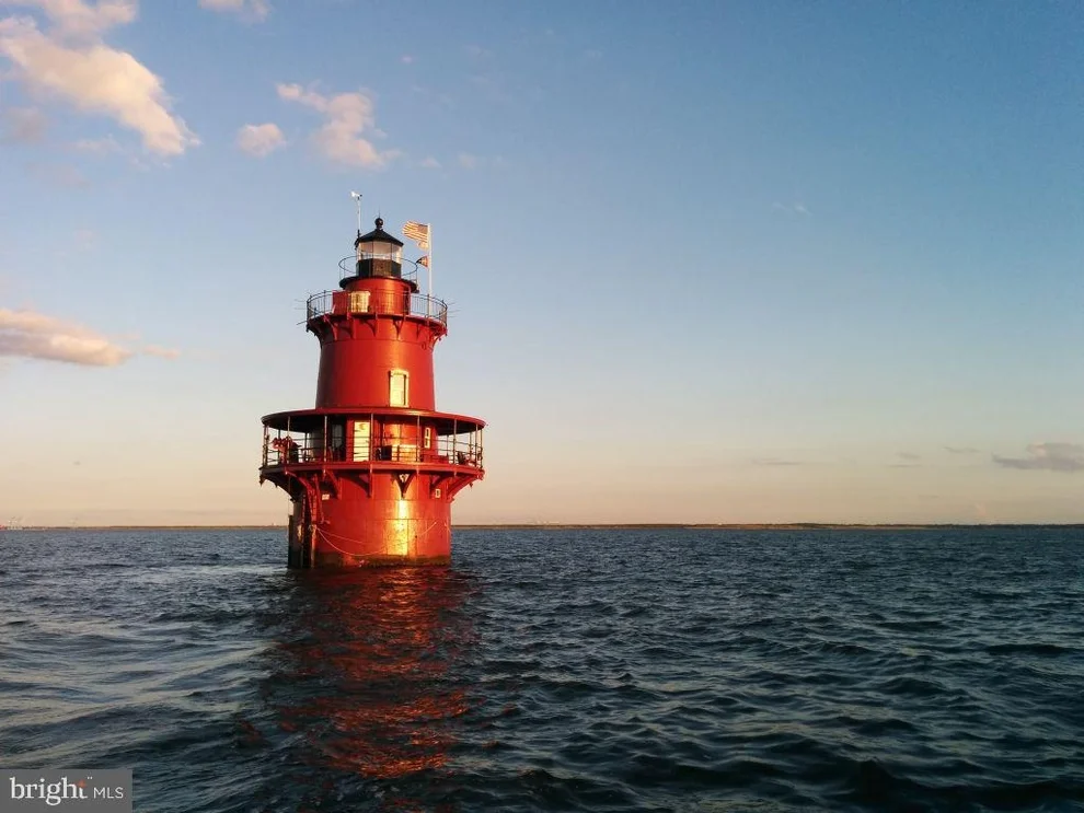 Unit for sale at MIDDLE GROUND LIGHTHOUSE, NEWPORT NEWS, VA 23607