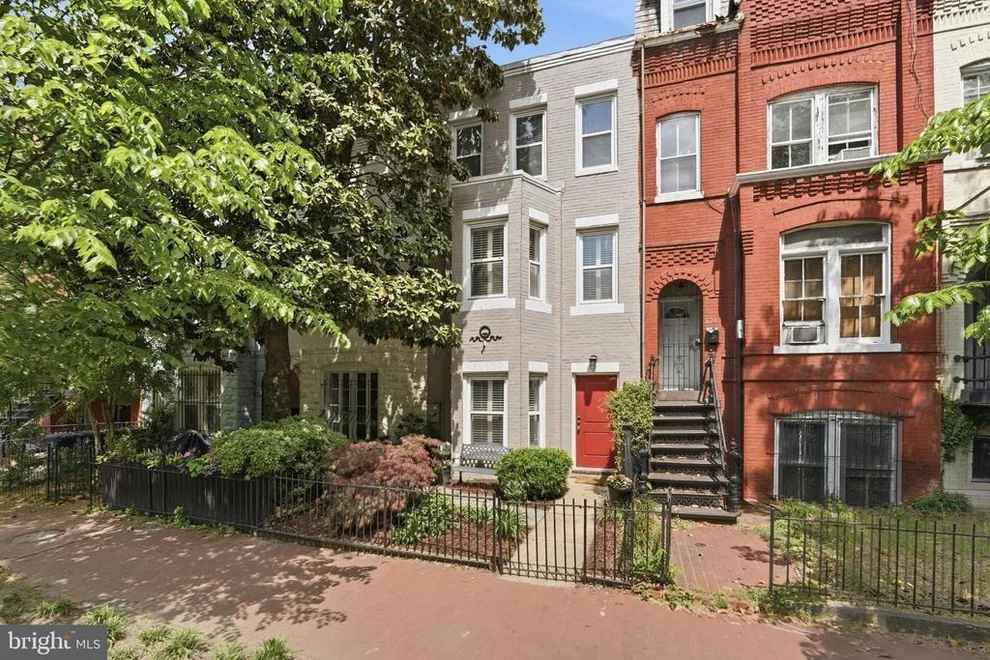 Unit for sale at 822 CONSTITUTION AVENUE NE, WASHINGTON, DC 20002