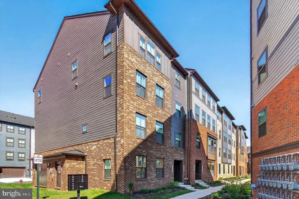 Unit for sale at 4373 BLACK TULIP WAY, CHANTILLY, VA 20151