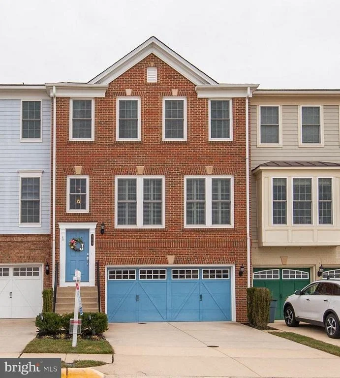 Unit for sale at 102 GREAT LAUREL SQUARE SE, LEESBURG, VA 20175