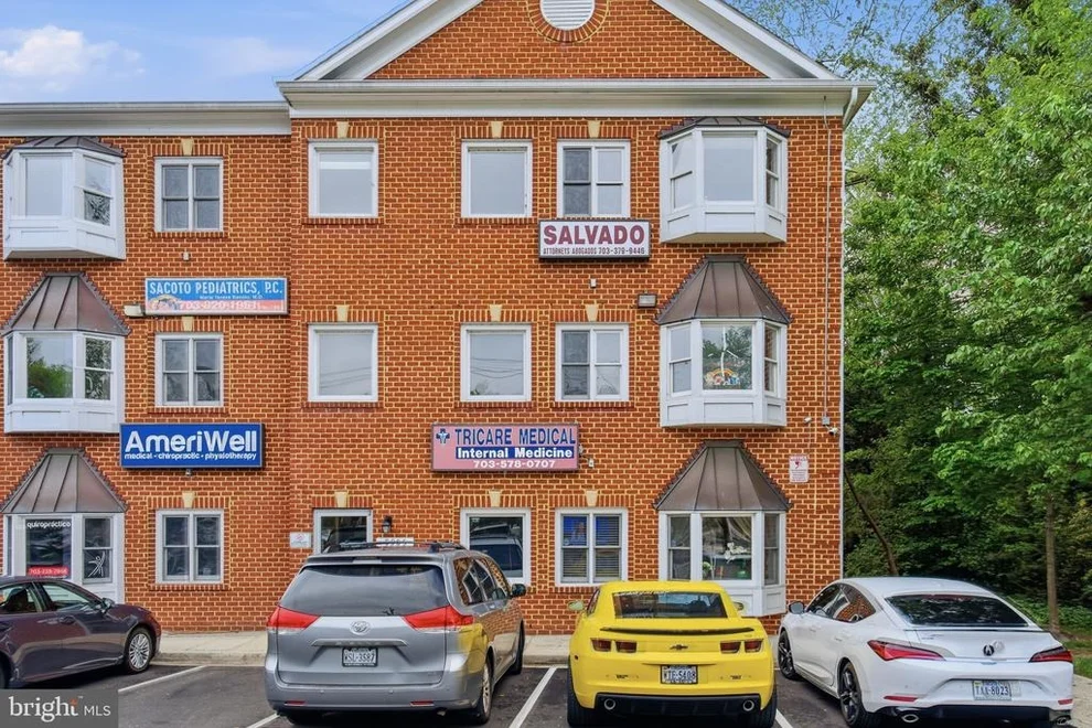 Unit for sale at 5985 COLUMBIA PIKE, FALLS CHURCH, VA 22041