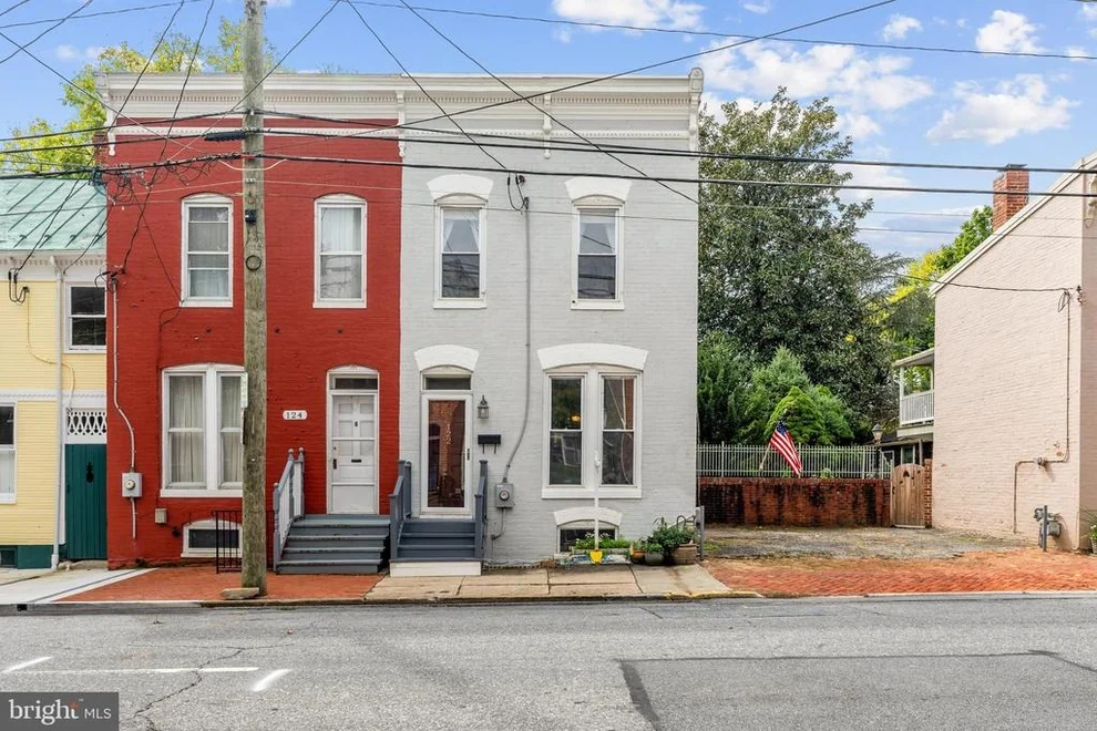 Unit for sale at 122 E FOURTH STREET, FREDERICK, MD 21701