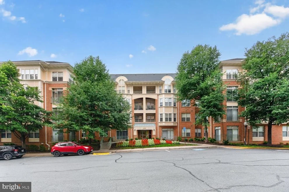 Unit for sale at 11775 STRATFORD HOUSE PLACE, RESTON, VA 20190