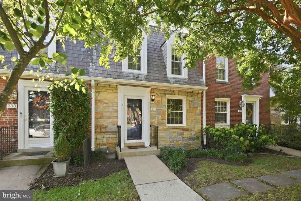 Unit for sale at 231 E MASON AVENUE, ALEXANDRIA, VA 22301
