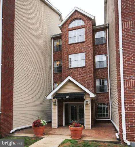 Unit for sale at 3307 WYNDHAM CLUSTER, ALEXANDRIA, VA 22302