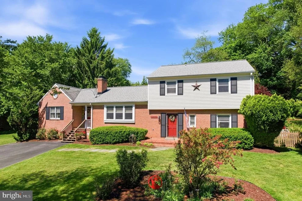 Unit for sale at 20800 BROOKE KNOLLS ROAD, LAYTONSVILLE, MD 20882
