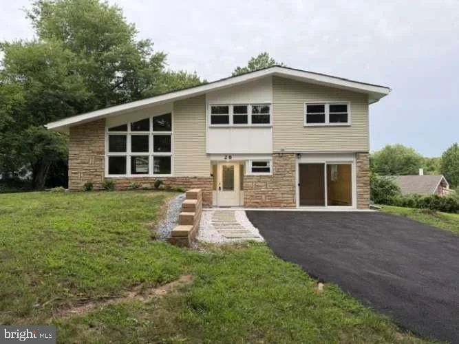 Unit for sale at 26 CAMELOT DRIVE, PLYMOUTH MEETING, PA 19462