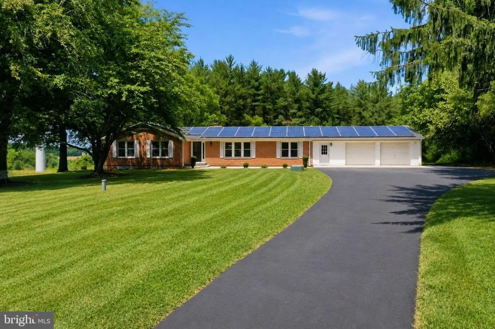 Unit for sale at 1411 BRIGHTON DAM ROAD, BROOKEVILLE, MD 20833