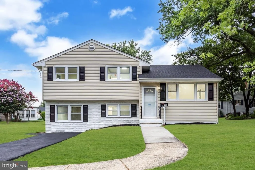 Unit for sale at 11 PLEASANT VALLEY DRIVE, WEST DEPTFORD, NJ 08096