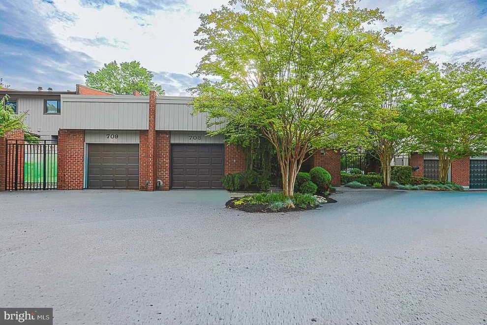 Unit for sale at 708 OLD CROSSING DRIVE, BALTIMORE, MD 21208