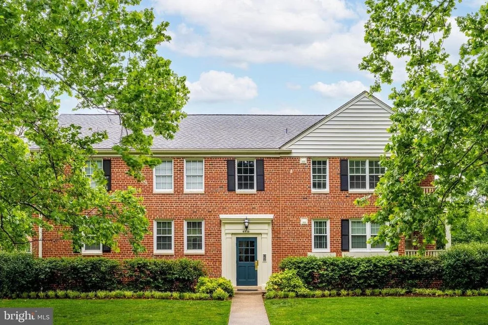 Unit for sale at 6718 W WAKEFIELD DRIVE, ALEXANDRIA, VA 22307