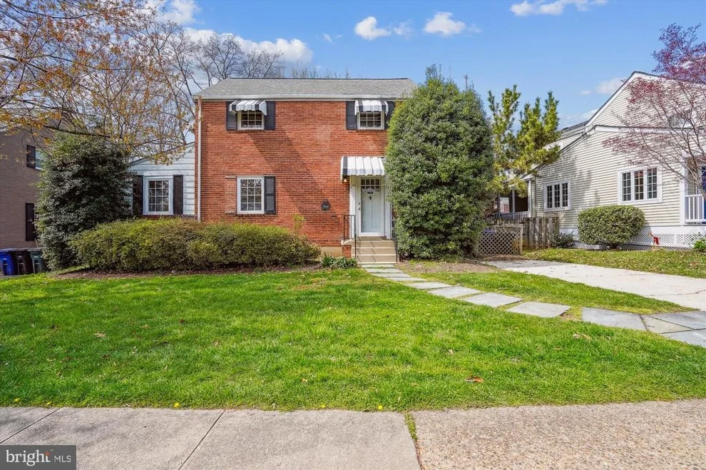Unit for sale at 118 N WAKEFIELD STREET, ARLINGTON, VA 22203