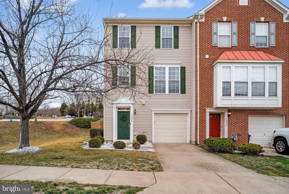 Unit for sale at 15976 CANADA GOOSE LOOP, WOODBRIDGE, VA 22191
