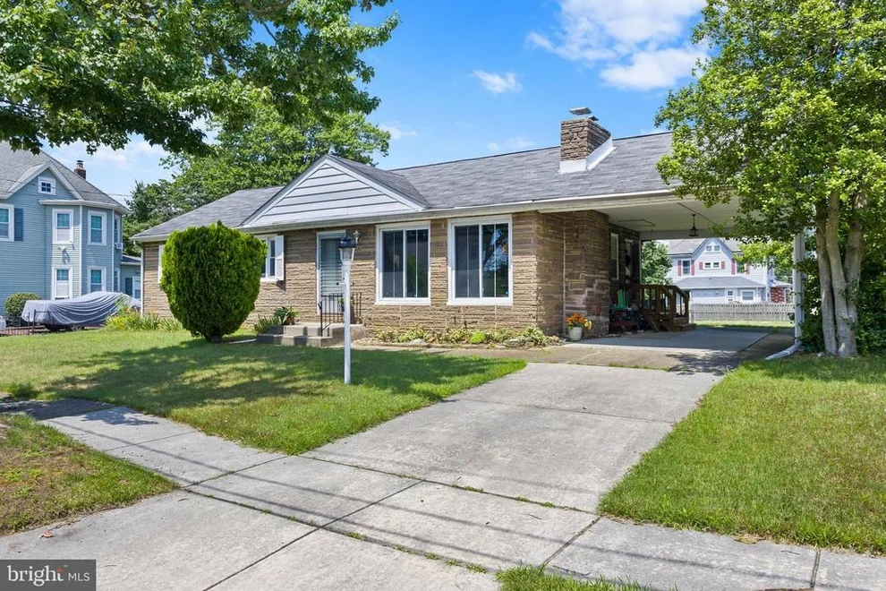 Unit for sale at 319 W MONROE AVENUE, MAGNOLIA, NJ 08049