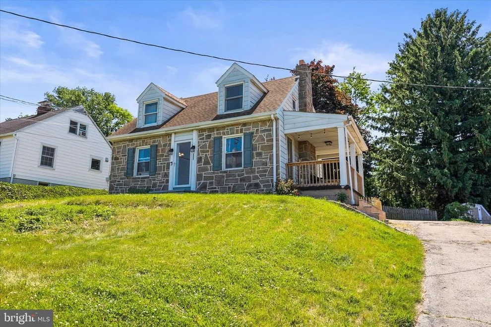 Unit for sale at 338 WOODLAND VIEW DRIVE, YORK, PA 17406