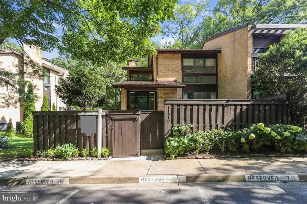 Unit for sale at 11310 DOCKSIDE CIRCLE, RESTON, VA 20191