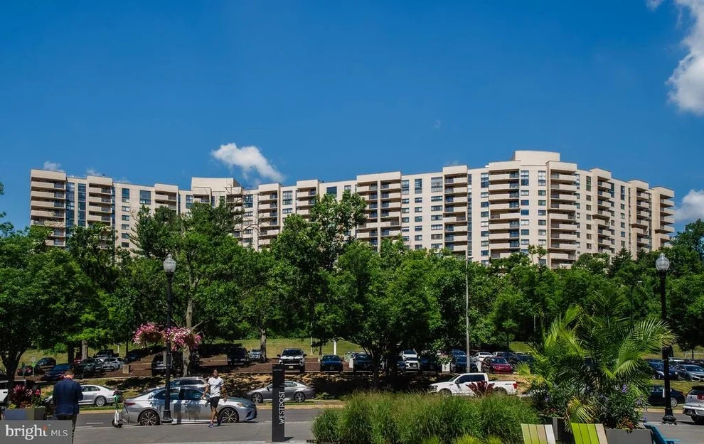 Unit for sale at 1101 S ARLINGTON RIDGE ROAD, ARLINGTON, VA 22202