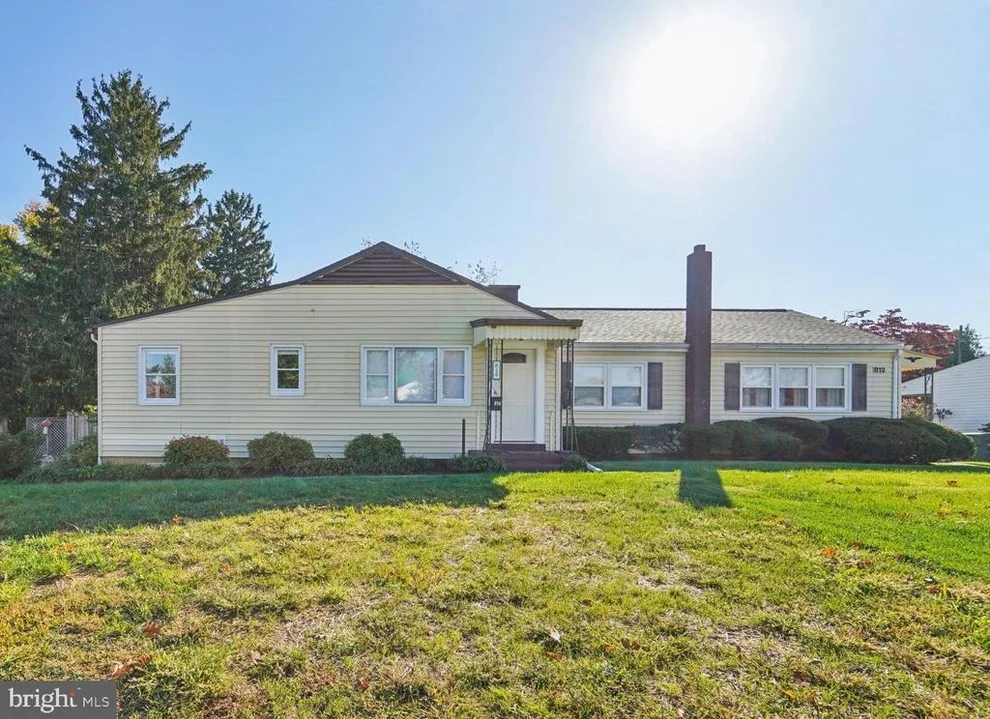 Unit for sale at 814 MONTCLAIRE AVENUE, FREDERICK, MD 21701