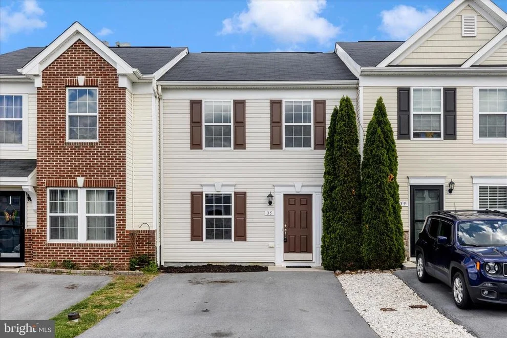 Unit for sale at 35 FAST VIEW DRIVE, MARTINSBURG, WV 25404