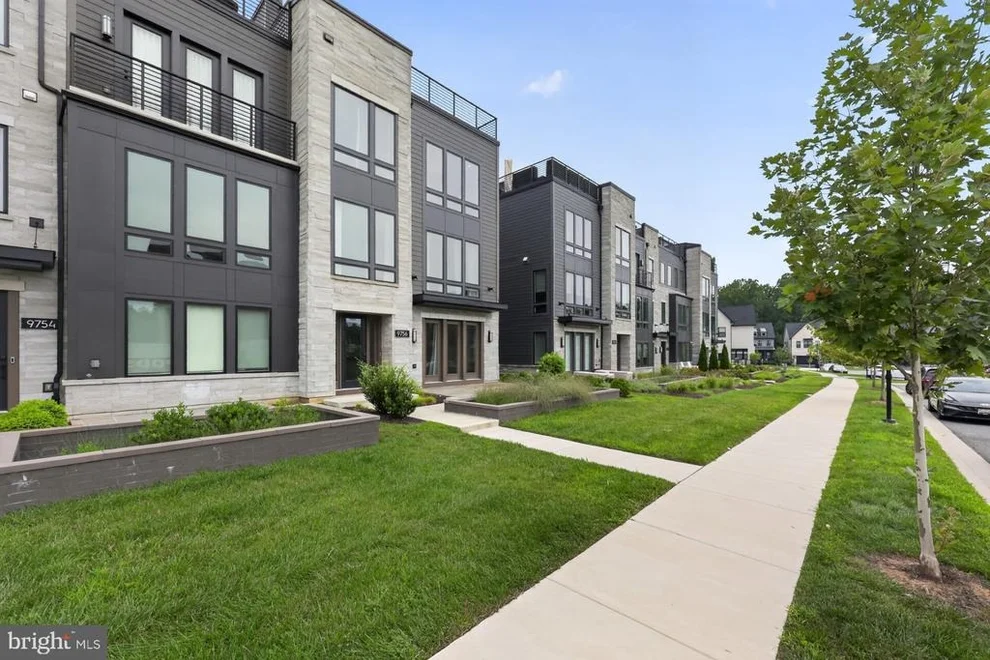 Unit for sale at 9756 WINDFLOWER WAY, BETHESDA, MD 20817
