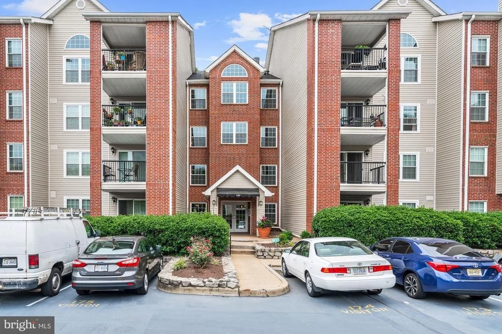 Unit for sale at 3309 WYNDHAM CIRCLE, ALEXANDRIA, VA 22302