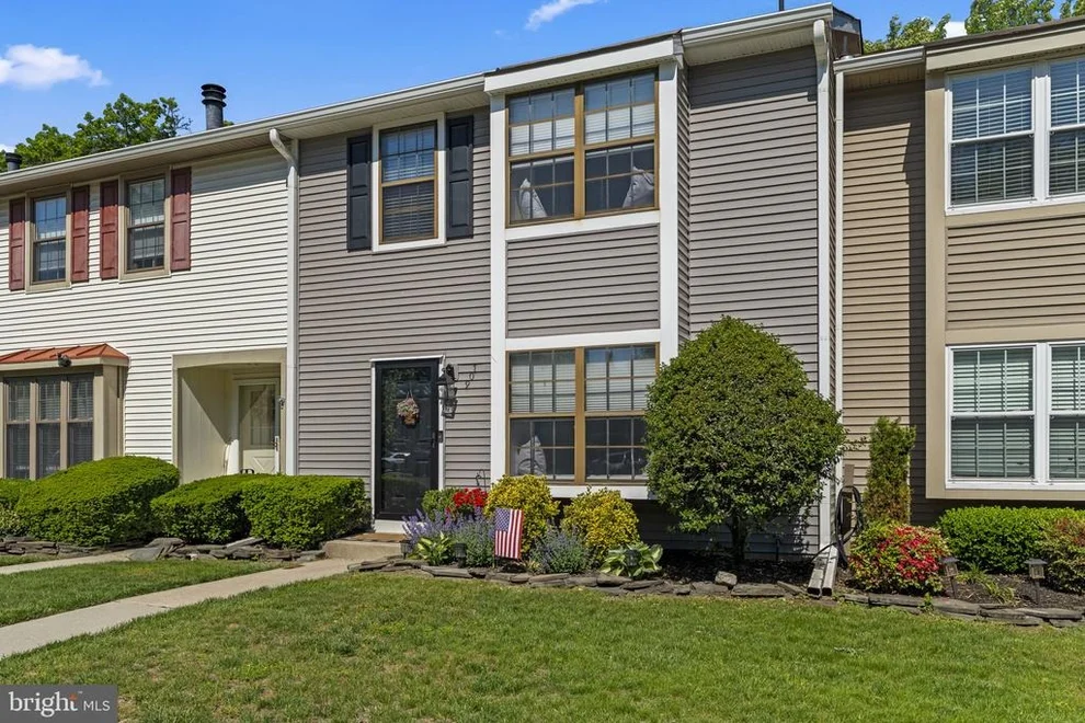 Unit for sale at 907 KINGS CROFT, CHERRY HILL, NJ 08034