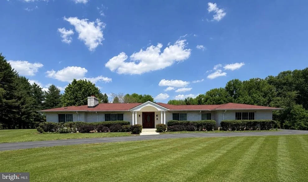 Unit for sale at 4 JONATHANS COURT, COCKEYSVILLE, MD 21030